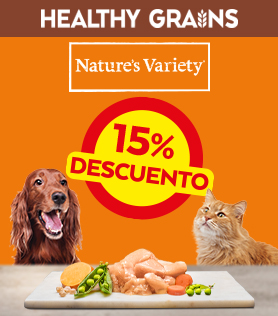 Banner con promoción del 15% Nature's Variety con perro y gato. Botón Ver oferta